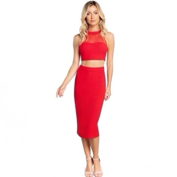 Dress The Population Elliana Two-Piece Faux Halter Set Rouge - Picture 1 of 14